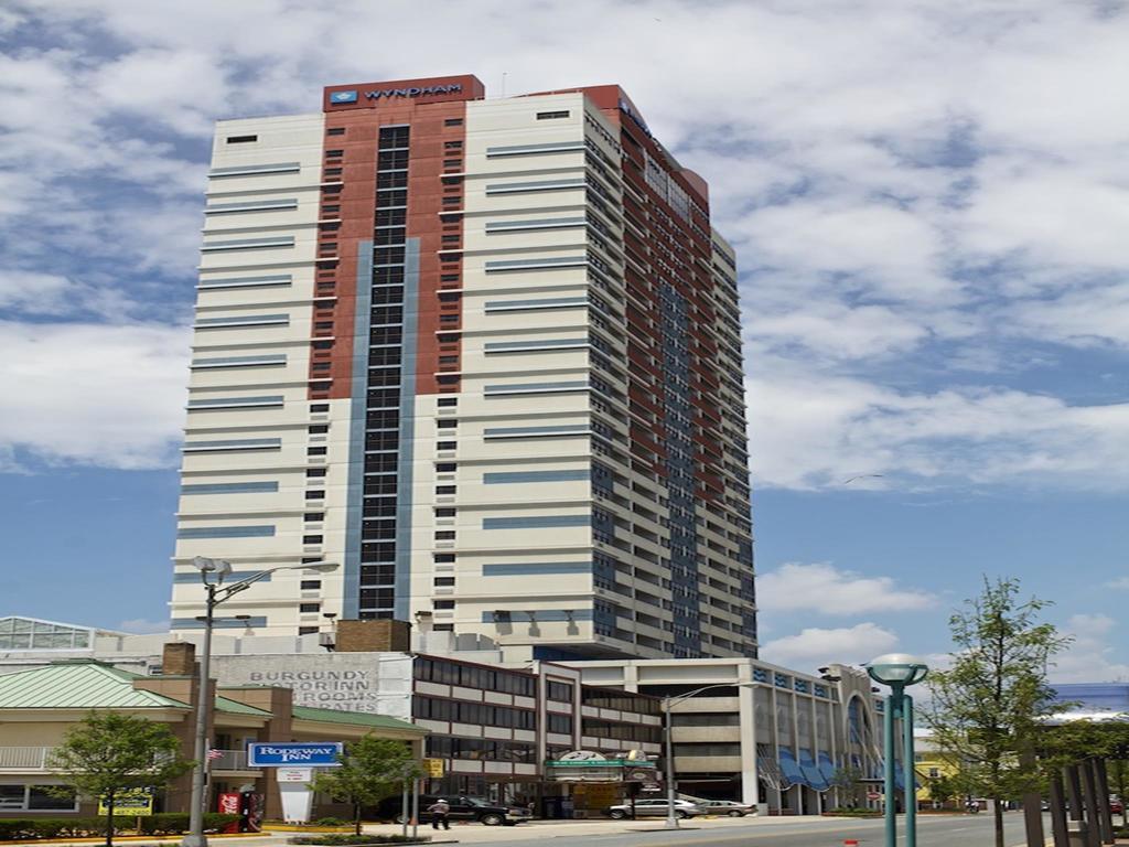 Club Wyndham Skyline Tower Hotel Atlantic City Bagian luar foto